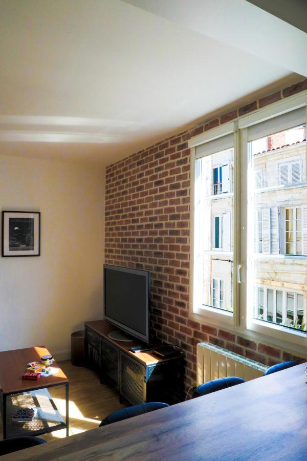 Appart Cosy Entre Vieux Port Et Marche Central Ла Рошел Екстериор снимка